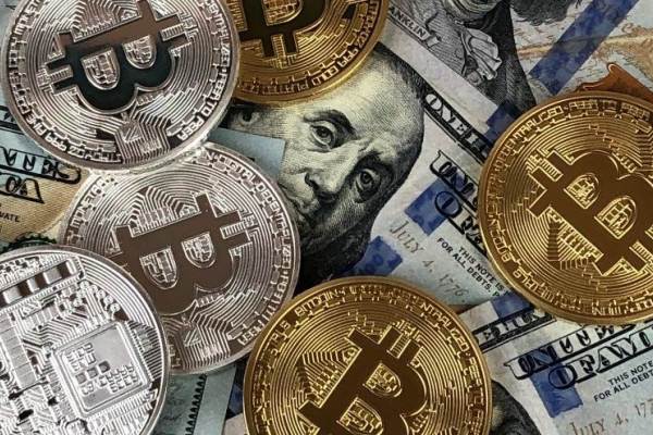 企业会计如何启用和登记账簿？