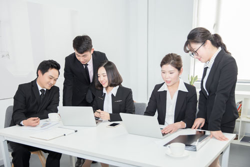 收到赔款是否开具发票？