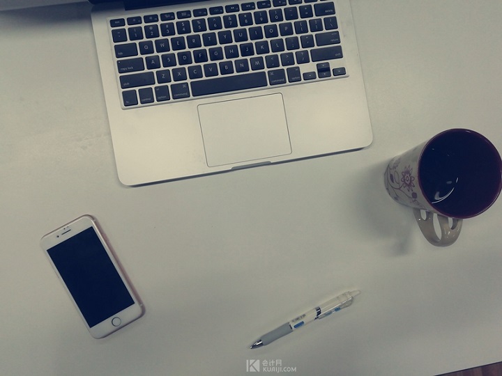 中级经济师考哪些科目？